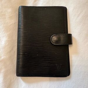 Louis Vuitton agenda cover